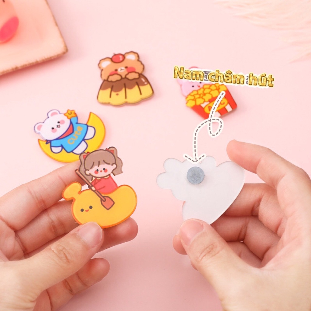 Huy hiệu balo, enamel pin cài áo Gấu nâu dễ thương│ Nhựa cao cấp có lớp màng bảo vệ │ Xem thêm ở phần MÔ TẢ SẢPHẨM