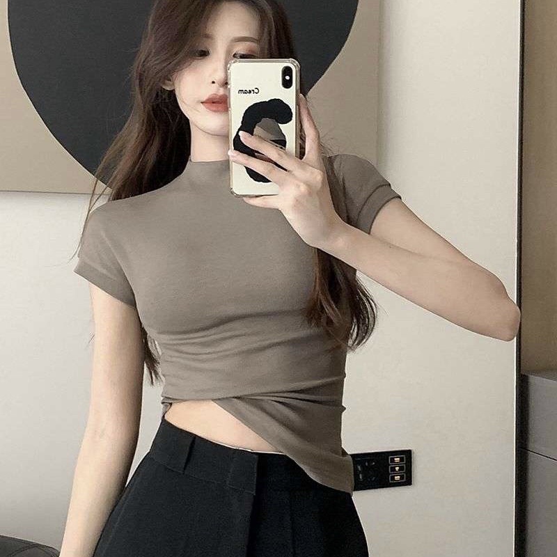 Áo thun nữ form ôm body ngắn tay cổ cao 3 màu