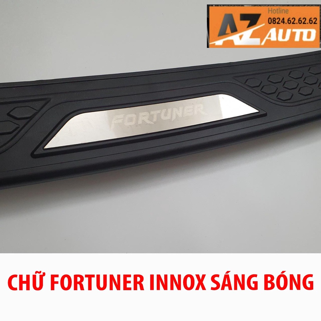 Ốp Chống Trầy Cốp Ngoài Xe Toyota Fortuner 2017-2021, chất liệu Nhựa cao cấp