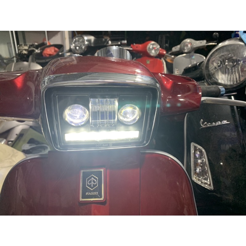 ĐÈN PHA LED VESPA S KIỂU ROBOT