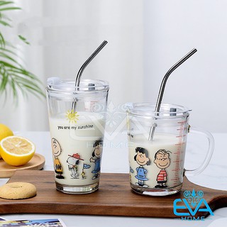 Combo 2 Ly Thuỷ Tinh Chia Vạch In Hoạ Tiết Hoạt Hình Có Nắp Đậy Kín Hơi 350 Ml  Tặng kèm Ống Hút Thuỷ Tinh Và Silicone