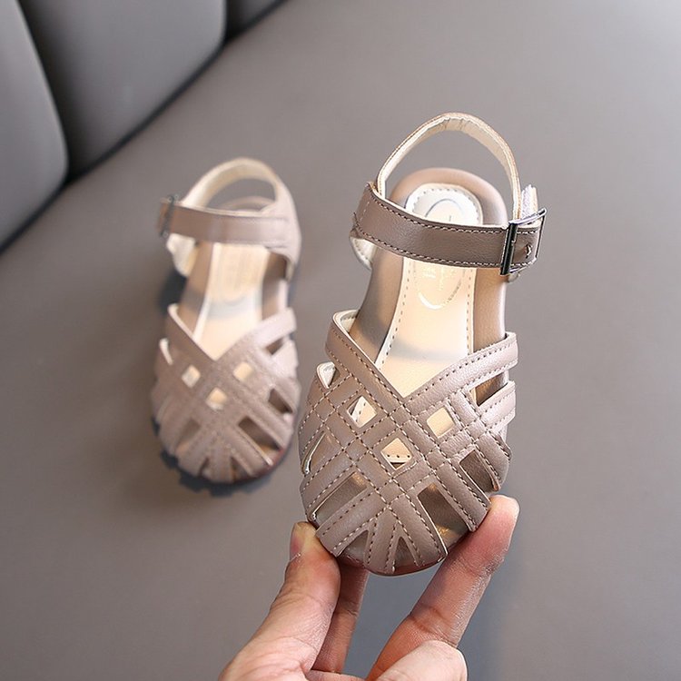 Giày sandal đế mềm phong cách Hàn quốc cho bé gái