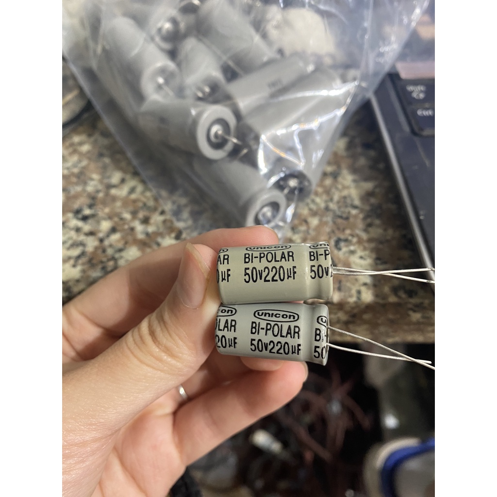 Tụ không phân cực Unicon