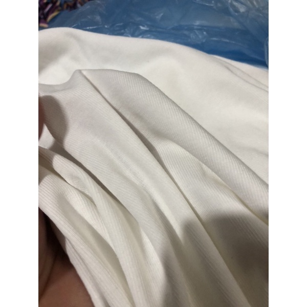 Vải Nhung lì khách fb