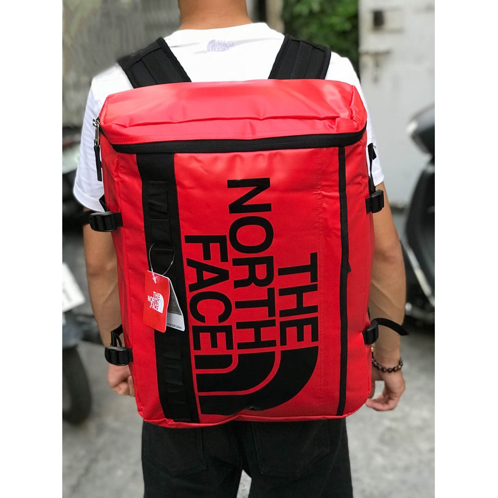 Balo Phượt Chống Nước The North Face Fuse Box TNF - Màu đỏ chữ đen