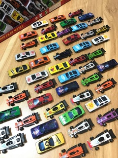 Set 50 ô tô sắt cho bé