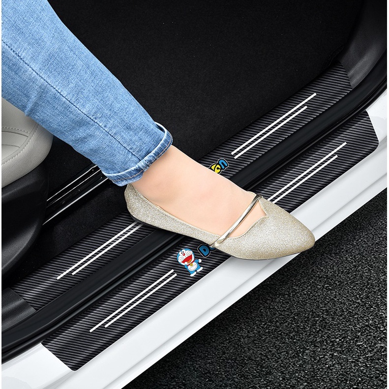 Bộ 4 dán bậc cửa vân carbon chống trầy xước bậc dẫm lên xuống xe hơi ô tô đủ thương hiệu xe LOẠI TỐT