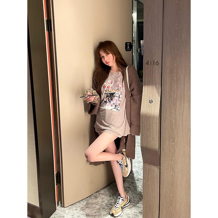 Áo khoác cardigan dáng rộng tay dài thời trang thu đông phong cách Nhật Bản cao cấp | BigBuy360 - bigbuy360.vn