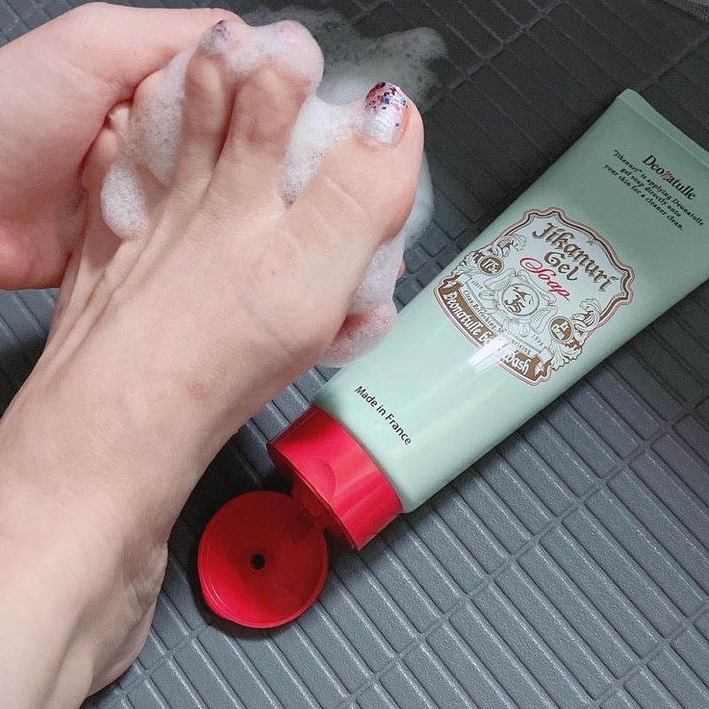 Gel Tắm Khử mùi 𝐃𝐄𝐎𝐍𝐀𝐓𝐔𝐋𝐋𝐄 70g