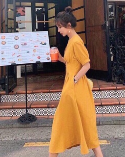 ĐẦM VÀNG CỔ V XẾP LI EO🌸