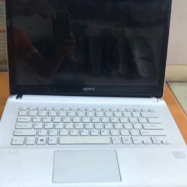 Thay vỉ usb laptop sony vaio SVF153 (SVF153a1QT) mainboard (da0hkdmb6d0)