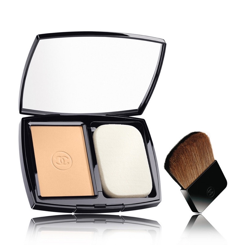 PHẤN PHỦ CHANEL LE TEINT ULTRA TONE 10