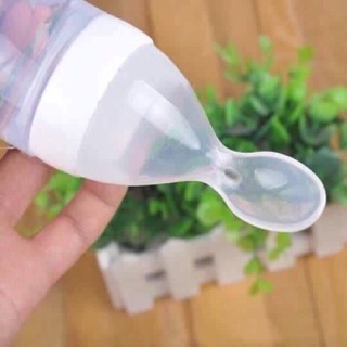 Bình thìa ăn dặm silicon