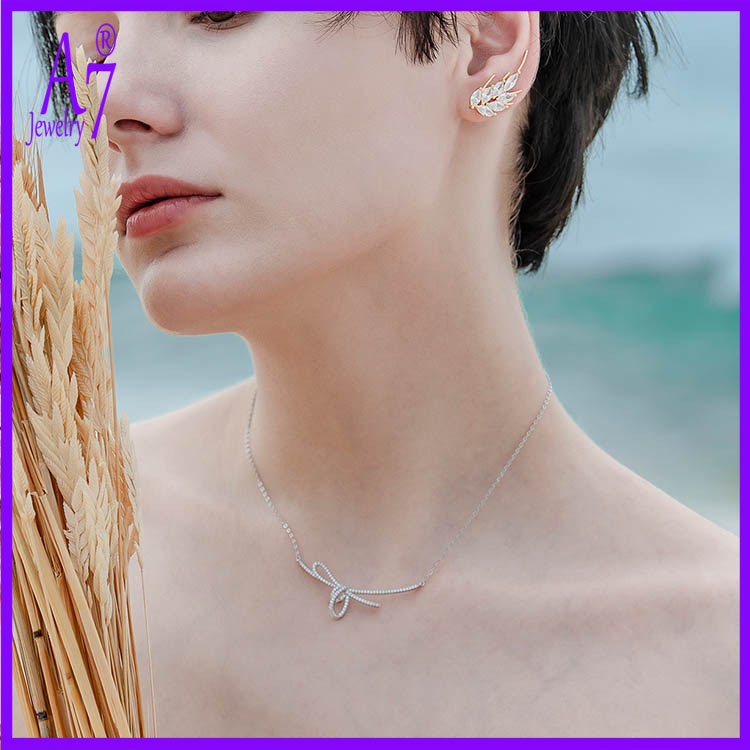 Dây Chuyền Sợi Carbon A7 Thắt Nút Đính Đá Siêu Lấp Lánh Cho Nữ