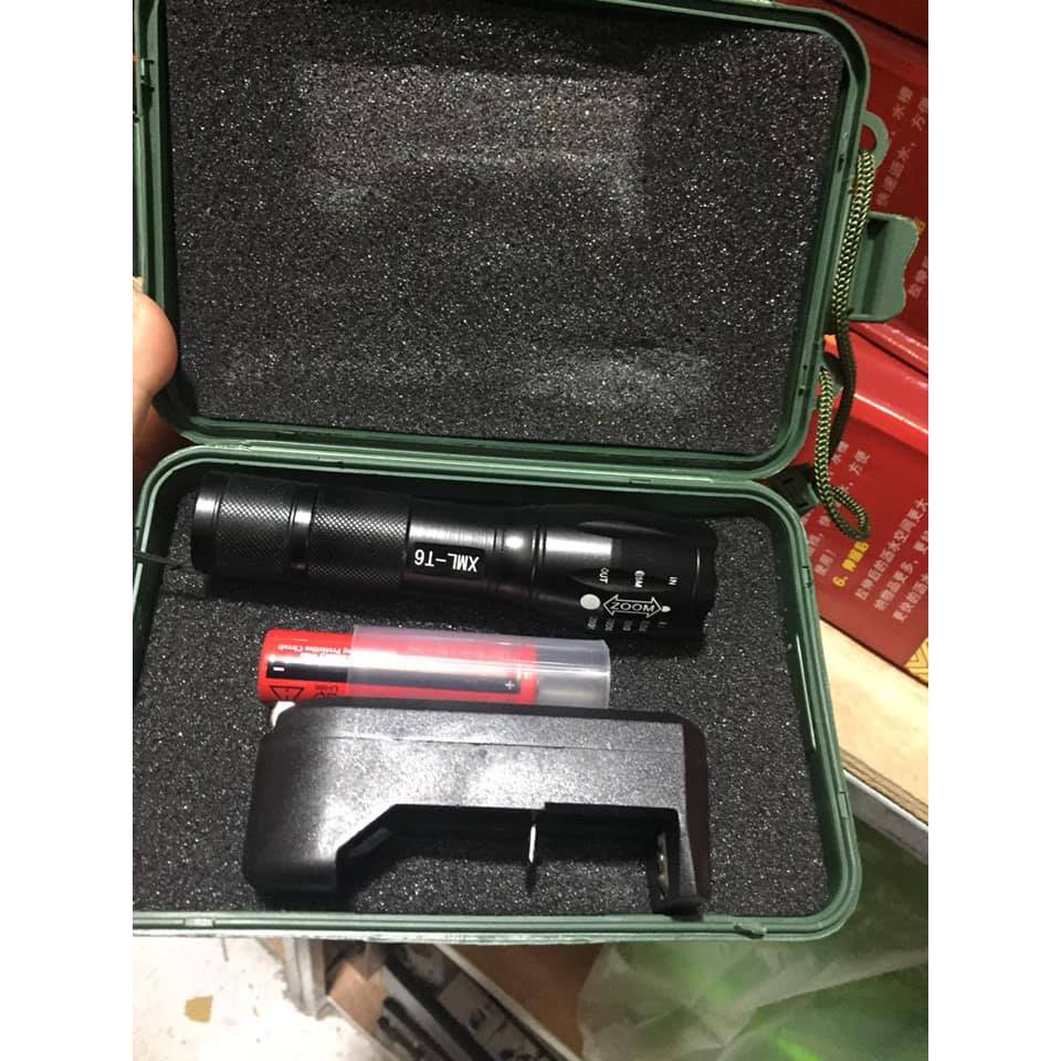 ĐÈN PIN SIÊU SÁNG POLICE