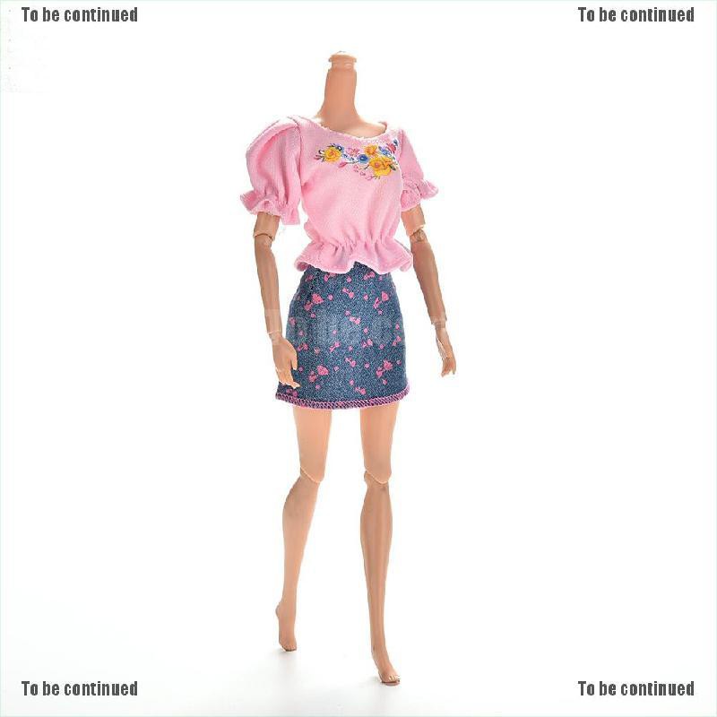 Bộ 2 Áo Thun Màu Hồng + chân váy jean Xanh Cho Búp Bê Barbie