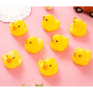 ĐÀN VỊT 4 CON THẢ BỒN TẮM CHO BÉ