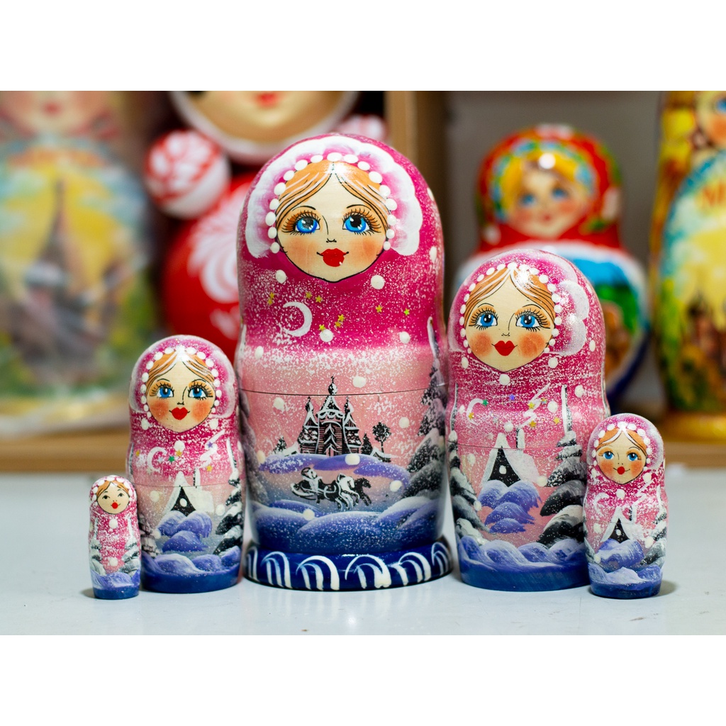 (RẤT ĐẸP VÀ ĐỘC ĐÁO) BỘ BÚP BÊ NGA MATRYOSHKA 5 LỚP 18CM QUÀ LƯU NIỆM &quot;PHONG CẢNH MÙA ĐÔNG&quot; NHIỀU MÀU CỰC ĐẸP