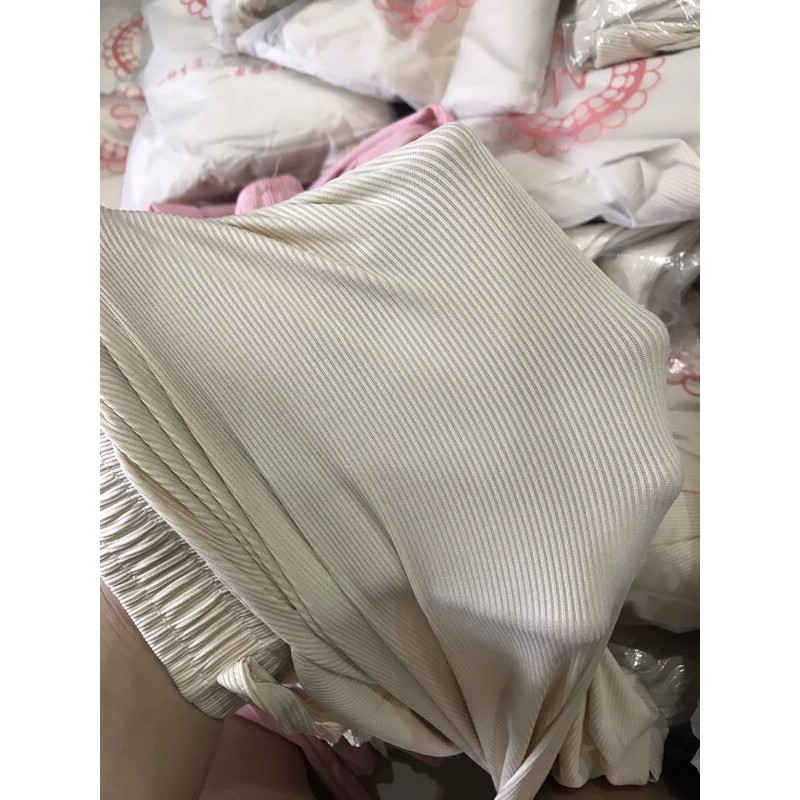 Quần ống rộng  len tăm mặc hack dáng hàng Quảng Châu. | BigBuy360 - bigbuy360.vn