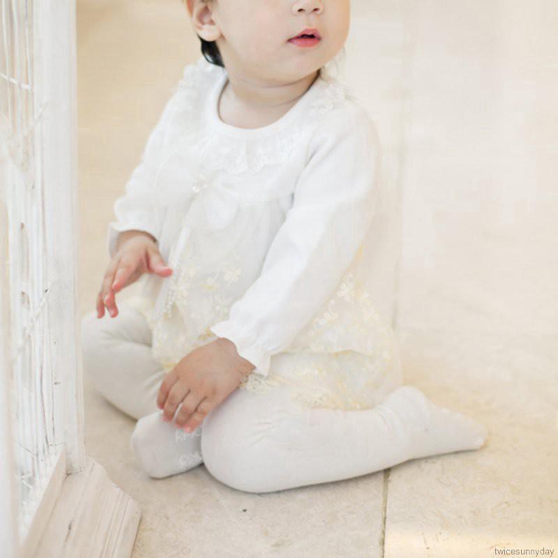 Quần Tất Phối Ren Đáng Yêu Cho Bé Gái