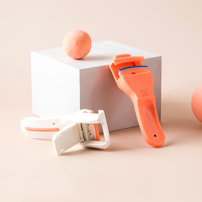 Uareliffe Natural Curling Eyelash Curler Light Plastic Material Press-type Eyelashes Curling Clip Eyelash Makeup Tool