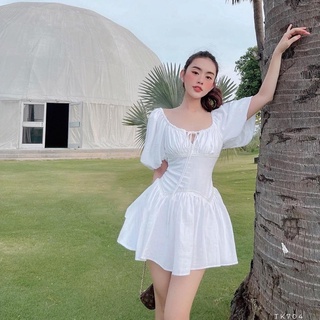 Đầm xòe nhún ngực rút dây đuôi cá tay phồng