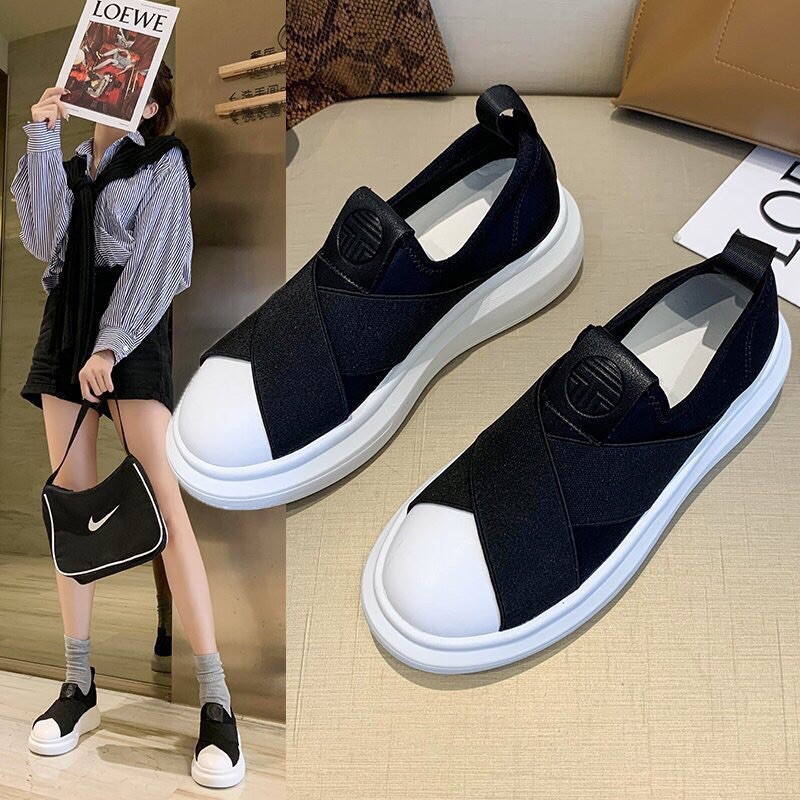 Giày sneaker thun đen thấp cổ, Giày slip on nữ dáng cơ bản chất vải mềm | BigBuy360 - bigbuy360.vn