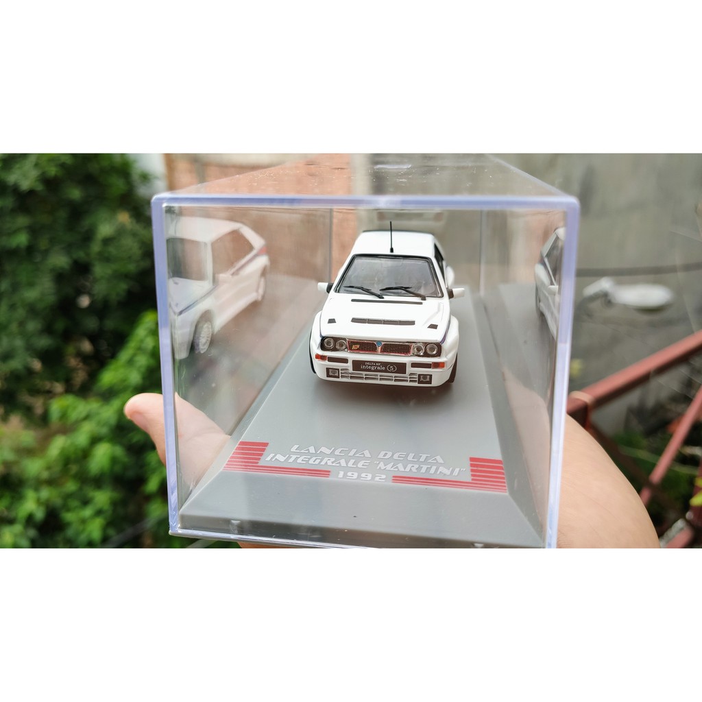 Mô hình tĩnh Whitebox Lancia Delta Intergrale Martini 1992 tỷ lệ 1:43