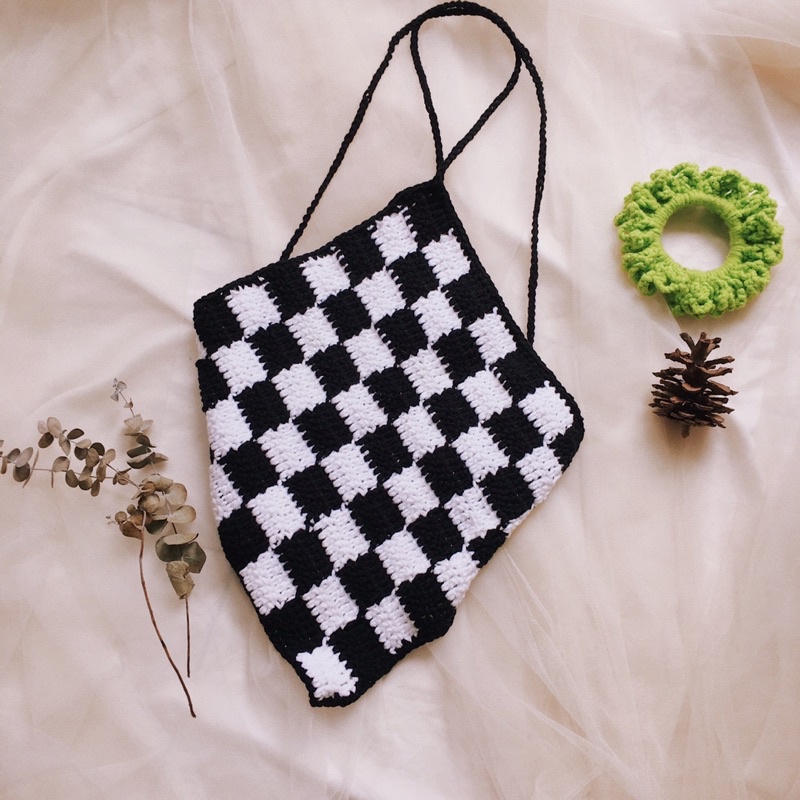 Crochet Checkerboard Top - Yếm Caro Len Móc - Xanhlanhes