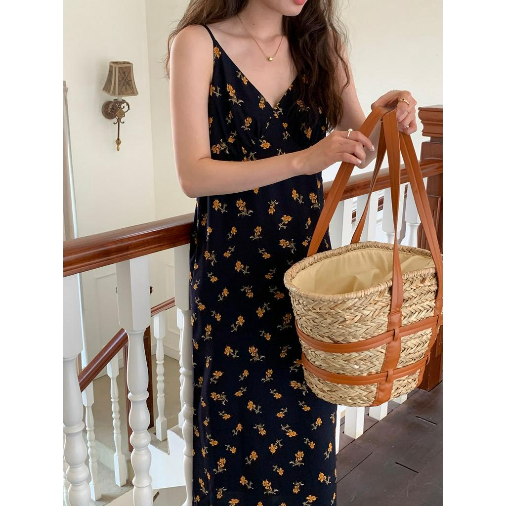 Đầm Hoa Hai Dây Dáng Dài Vừa Vặn 61712