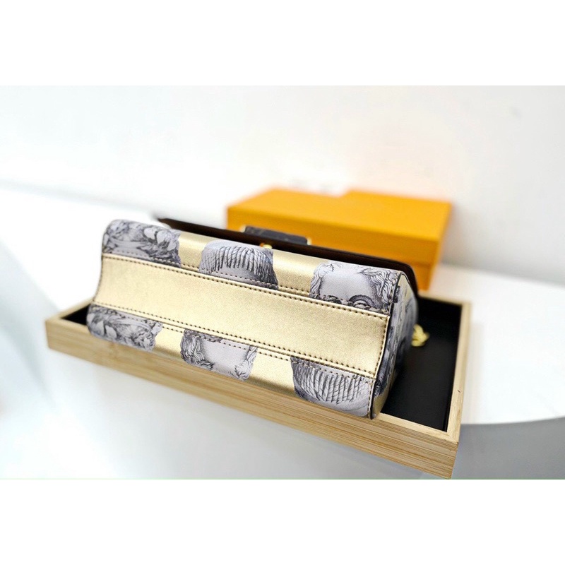 Túi xách nữ LV Twist MM - SUP