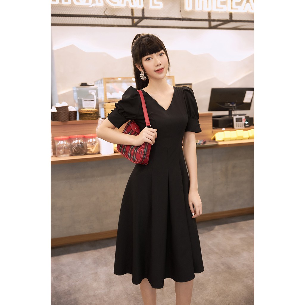 Đầm xòe ngắn tay cổ V tay bồng 20 AGAIN DEW0992 | BigBuy360 - bigbuy360.vn
