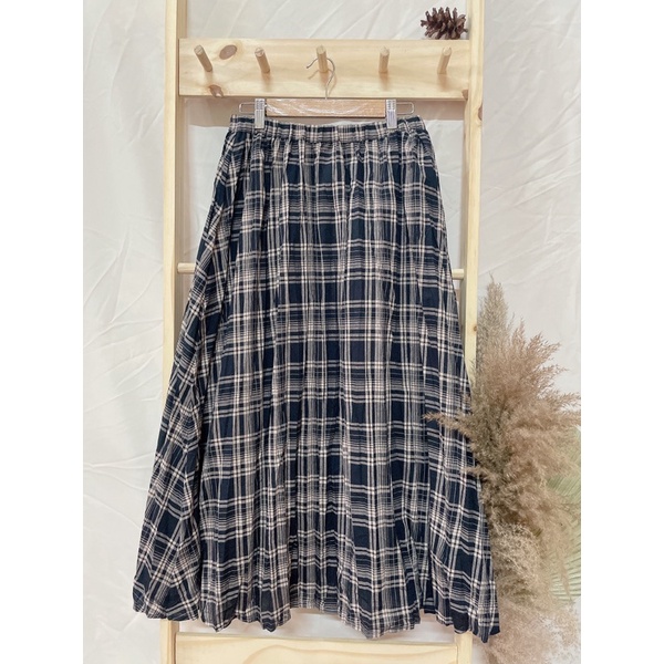 Chân váy 2hand vintage siêu xinh. Mẫu hoa, trẻ trung