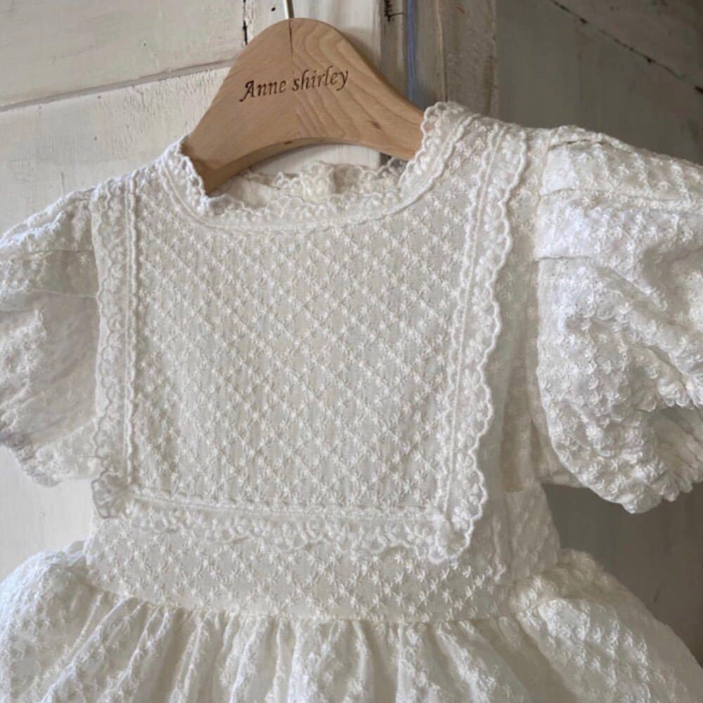 Váy ren trắng Style Hàn Quốc_