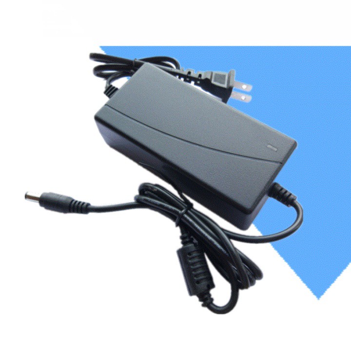 Adapter 15V 3A có đen led báo nguồn