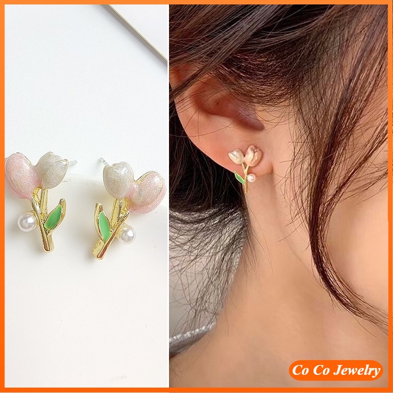 Đôi Khuyên Tai Hình Hoa Tulip Đính Ngọc Trai Thời Trang Cho Nữ