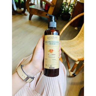 SỮA TẮM THẢO MỘC MẸ VÀ BÉ