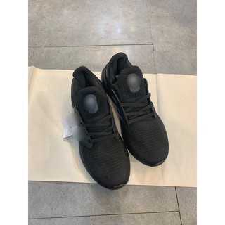 Giầy Ub 6.0 all black uzulang