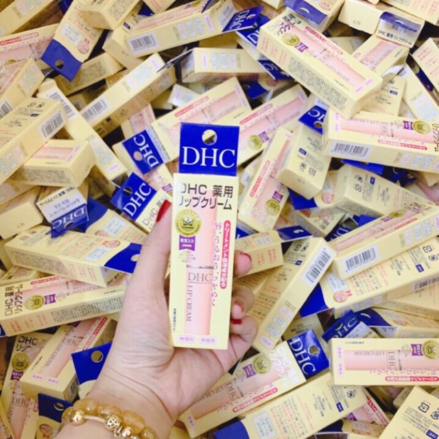 Son dưỡng DHC không màu