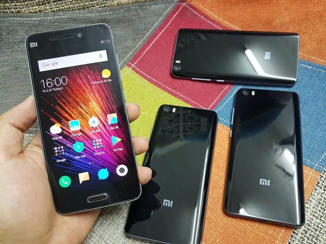Điện thoại Xiaomi Mi 5 2 SIM Zin Likenew 99%