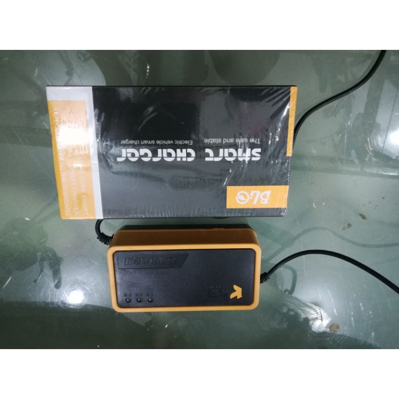 Phụ kiện xe điện 💕𝑭𝑹𝑬𝑬𝑺𝑯𝑰𝑷💕 Sạc Xe Điện 60V20AH (Vespa, gogo, xmen, zoomer...xe 5 bình)