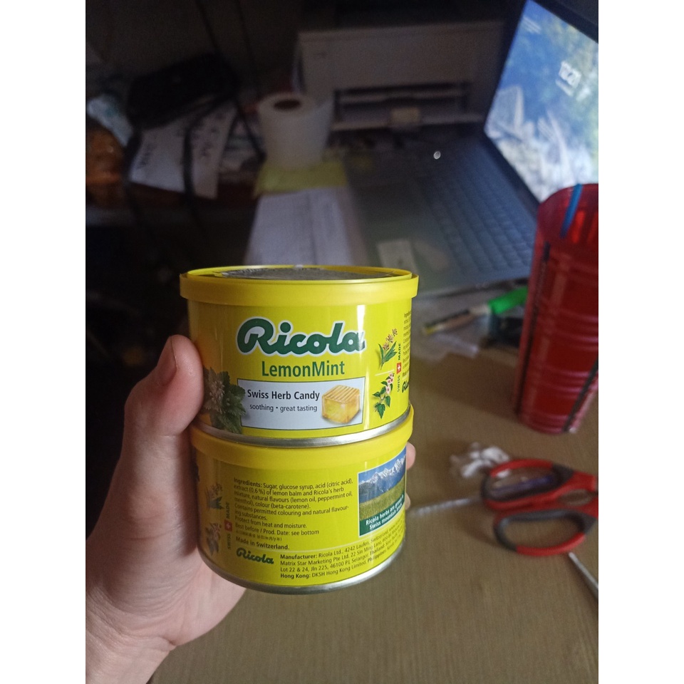 Kẹo Ngậm Ricola Lemon Mint / Original Herbs 100g Hương Vị Sảng Khoái, Thông Cổ, Mát Họng, Thơm Miệng,Giảm Ho, Khàn Giọng
