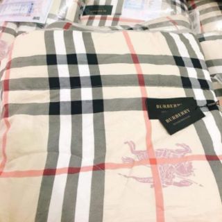 CHĂN BURBERRY