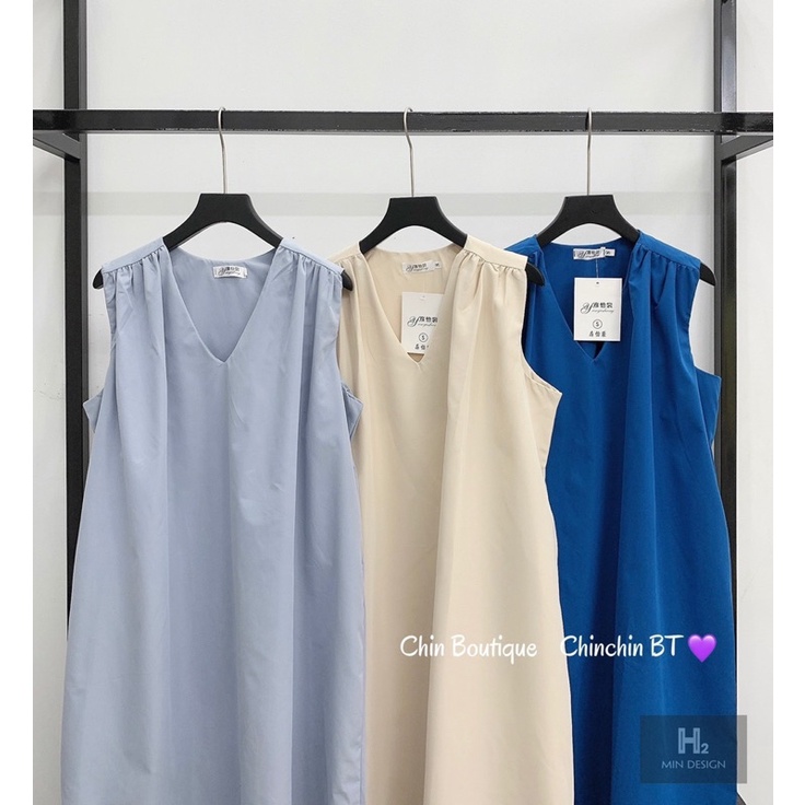 VNU399 - VÁY SUÔNG CỔ V SÁT NÁCH DÚM VAI