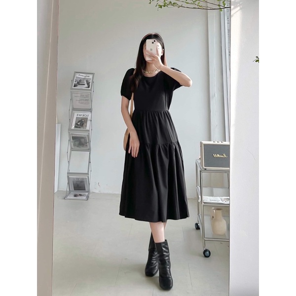 Hình chụp thật- Đầm cutout lưng tay ngắn