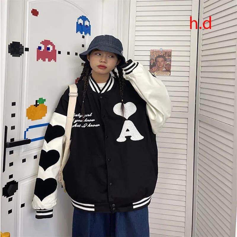 Áo bomber Chữ A TimChất gió mềmhàng 1 lớp cổ, tay áo và gấu áo có bo dệt xịnfreesize 50kgphong cách hàn Quốc