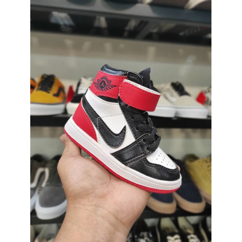 Giày Thể Thao Nike Air Jordan Cao Cấp Cho Bé 1 Tuổi