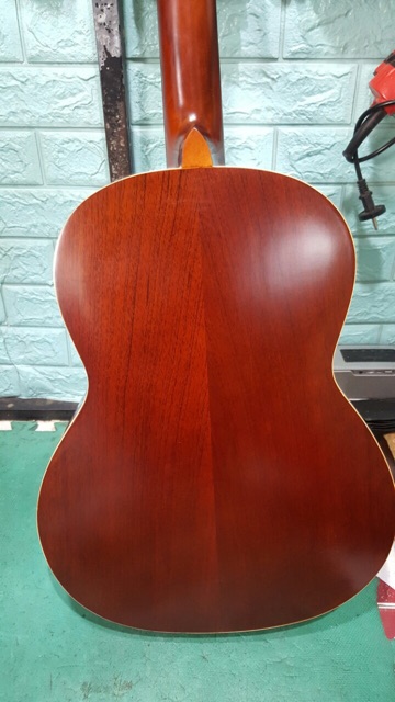 Đàn guitar classic Gỗ Hồng Đào - Có Ty