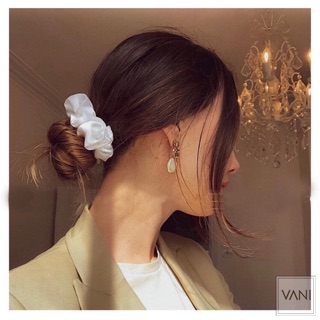 Scrunchies kẻ caro