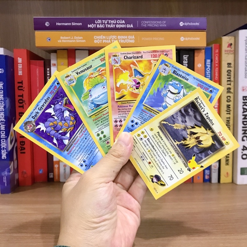 Trọn bộ 50 Thẻ bài Pokémon Kỉ niệm 25 năm - 25th Anniversary Celebrations 2021